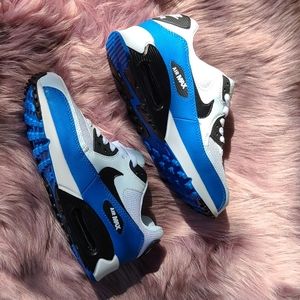 Nike Air Max Size 8 Women